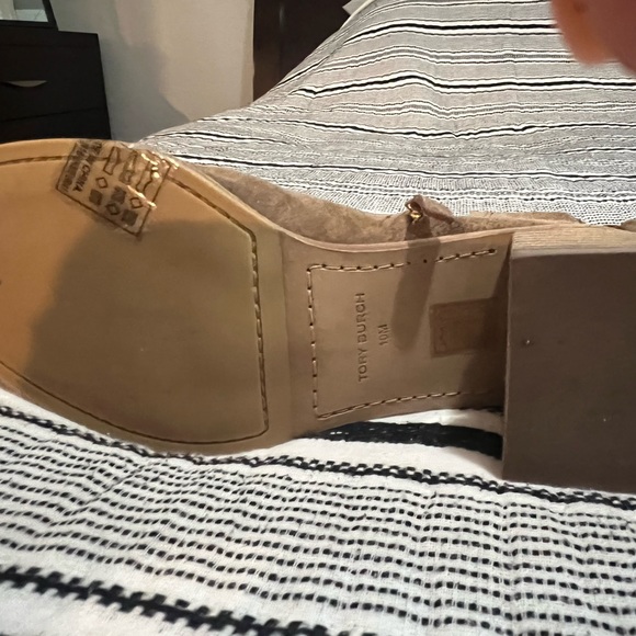 Tory burch brown suede zip up boots - Picture 3 of 4